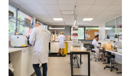 Polissage de montre : avivage, cosmétique approfondie et cosmétique poussée (recharge laser)